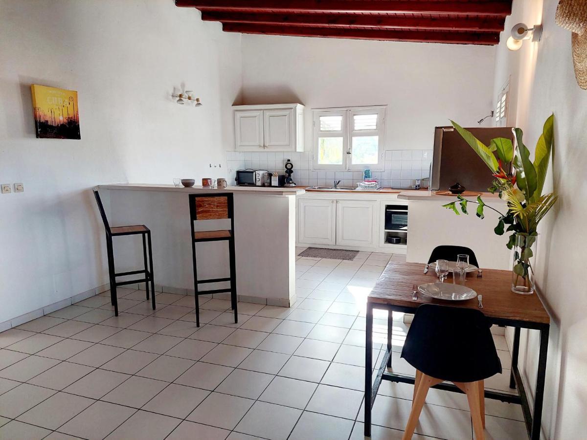 Les Cles D'Emakeys Apartamento Sainte-Anne  Exterior foto
